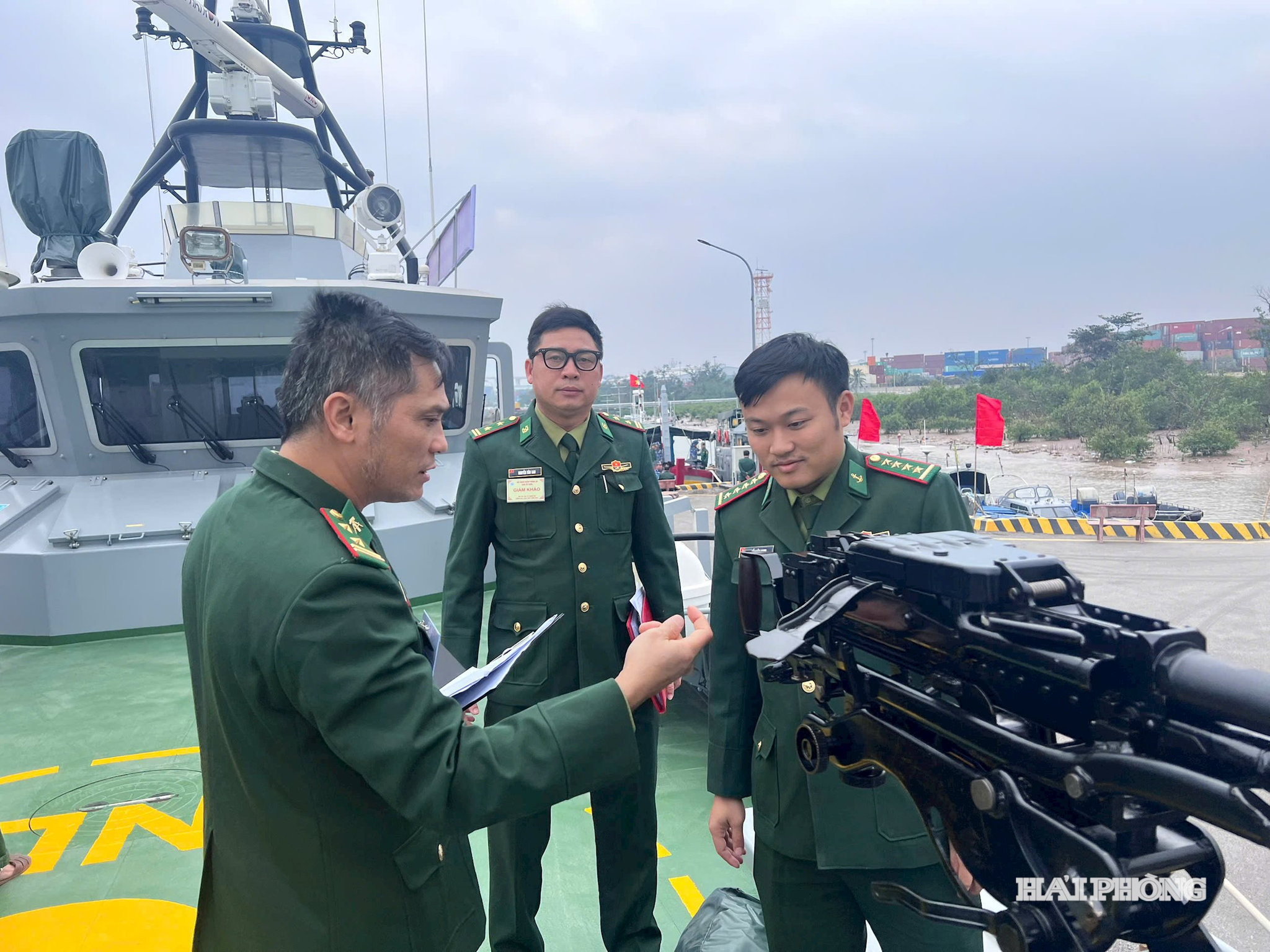 Các thí sinh tham gia các nội dung thi