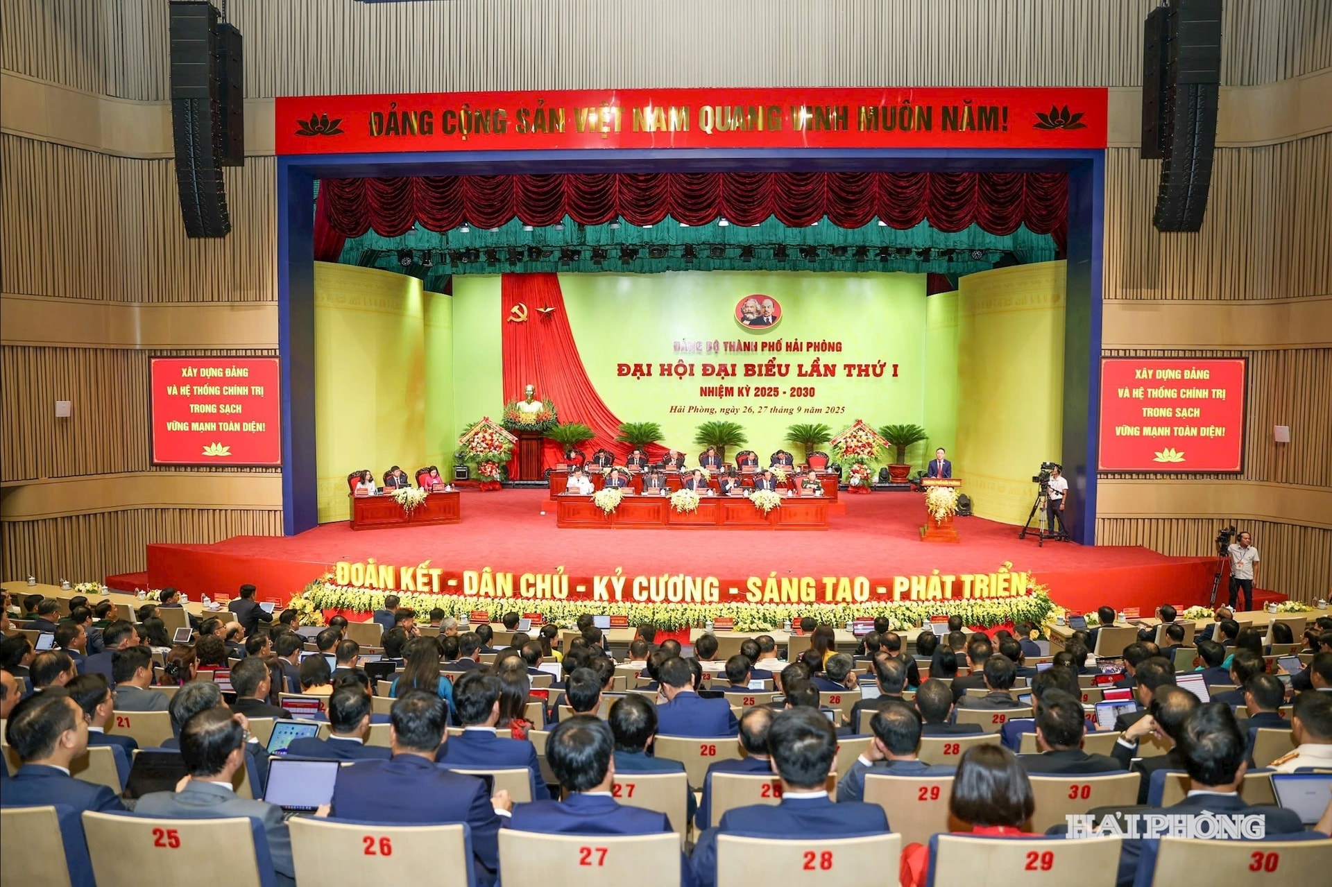 quang-canh-2-(1).jpg