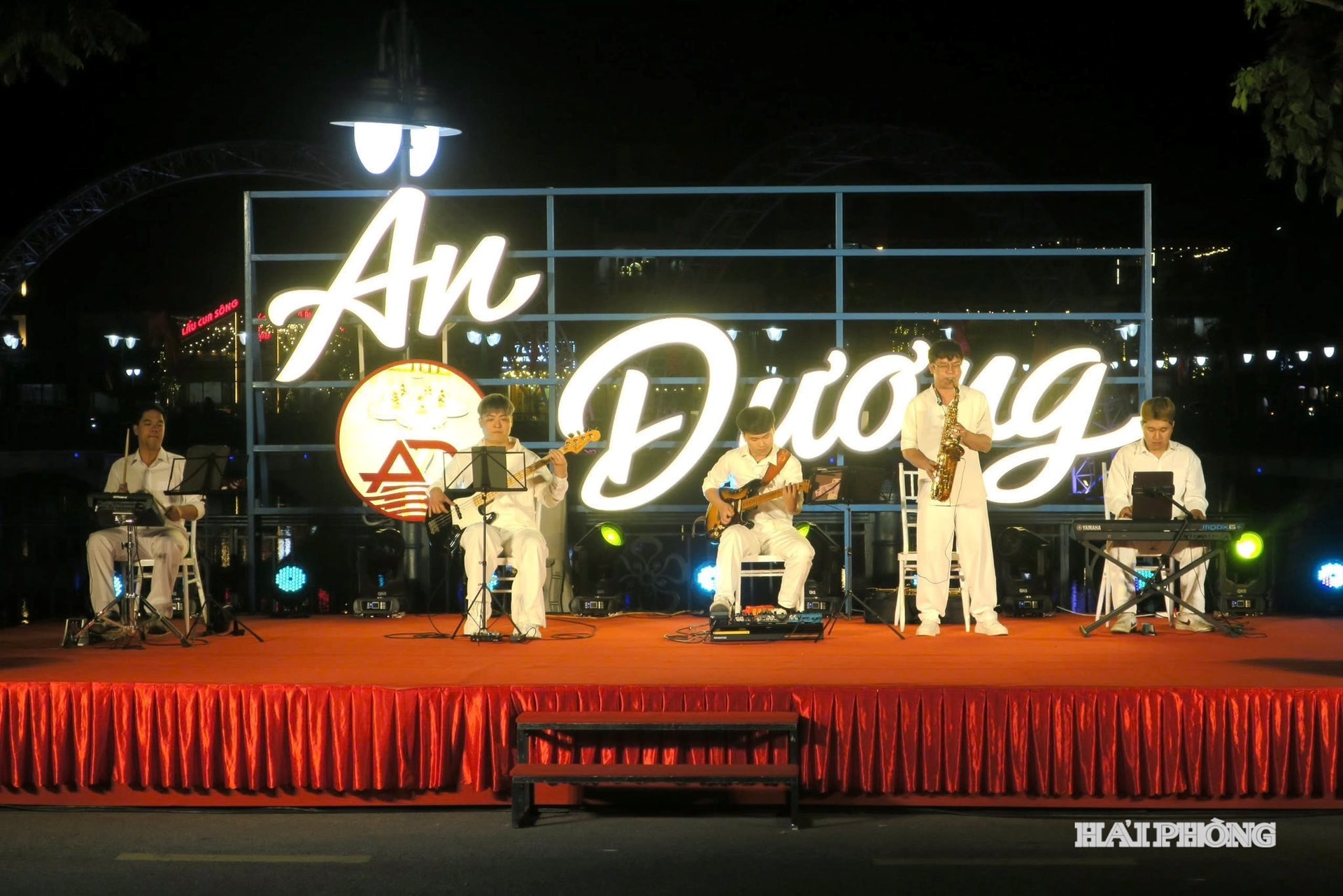 van-nghe5.jpg