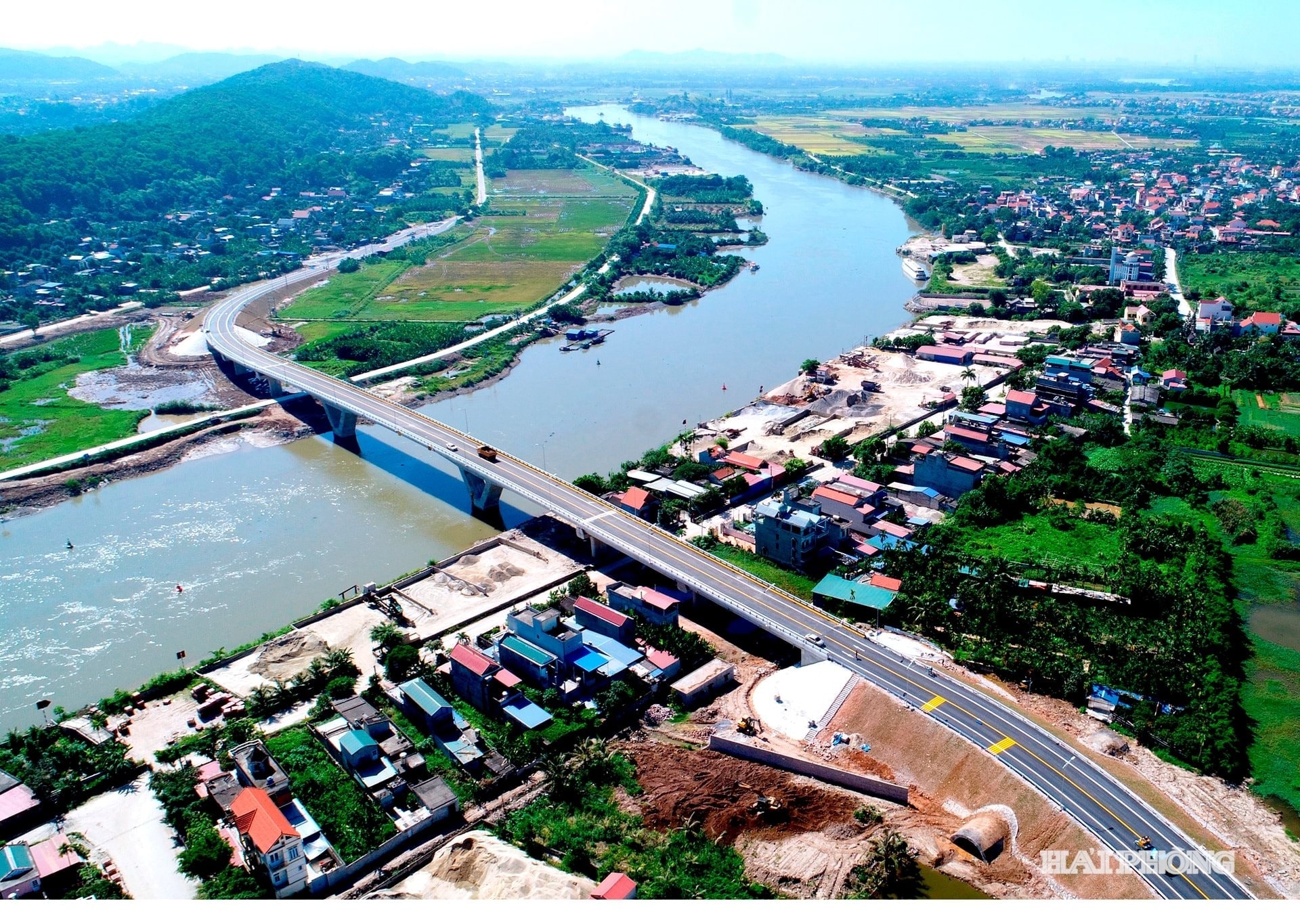 cau-dinh-3-a2086b52fad6cd36ddb3c043e066e200.jpg