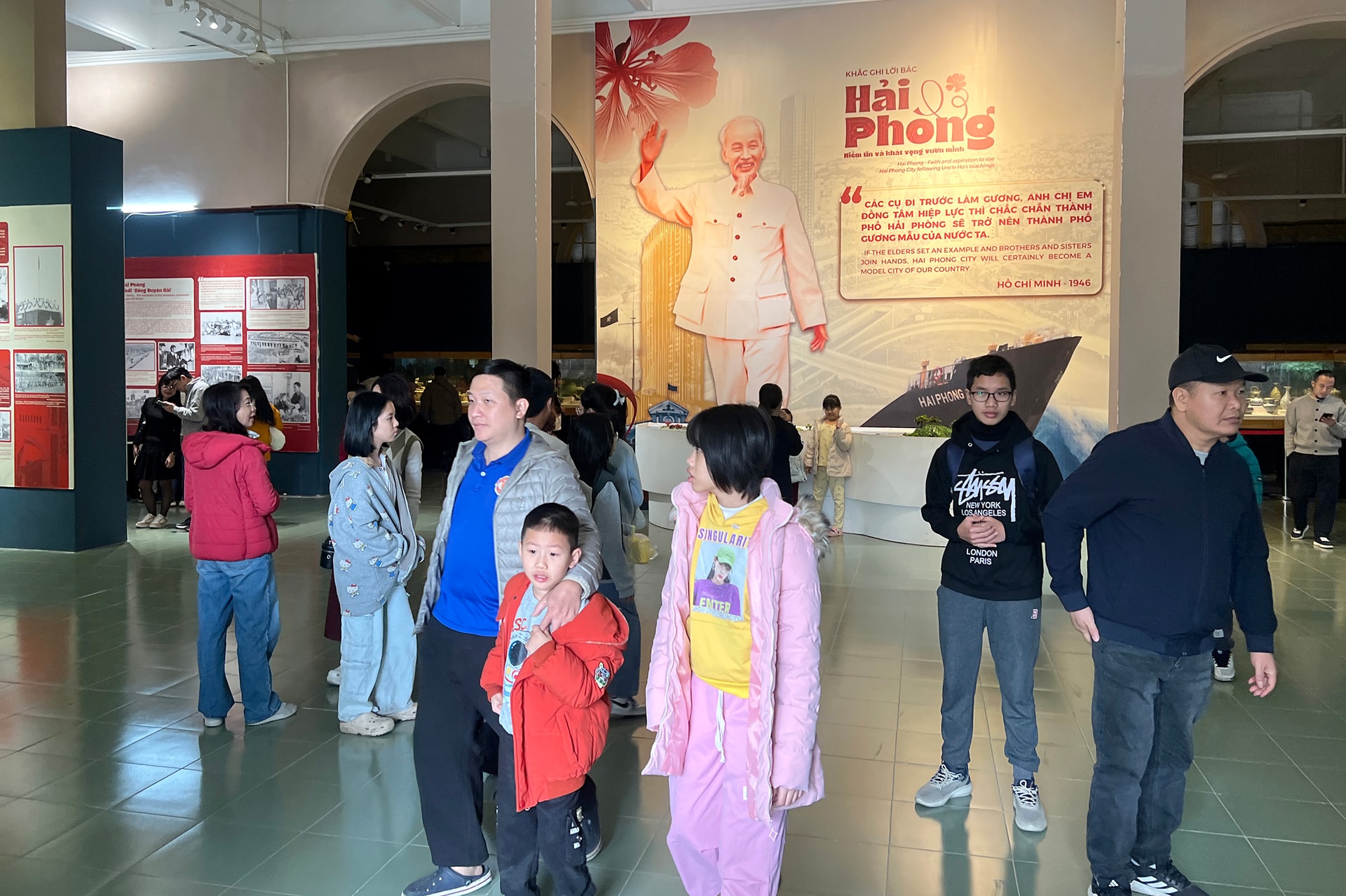 tham quan bao tang1