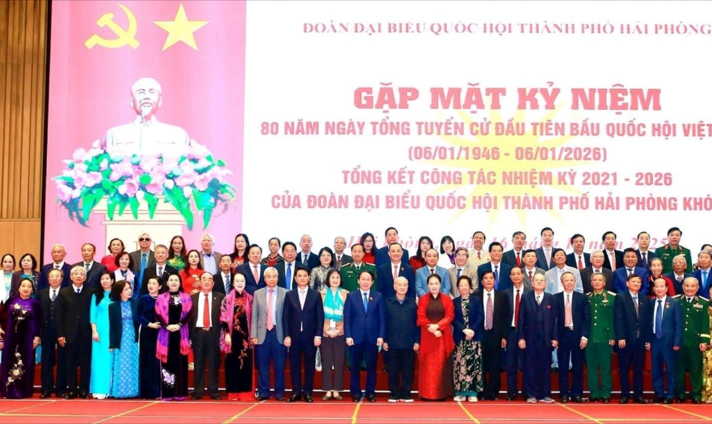 bieu-5-8dffb4aa077ae3d8ef3176d05cf735c3.jpeg