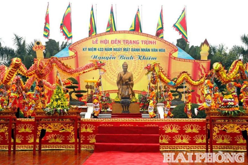 den-tho-trang-trinh(1).jpg
