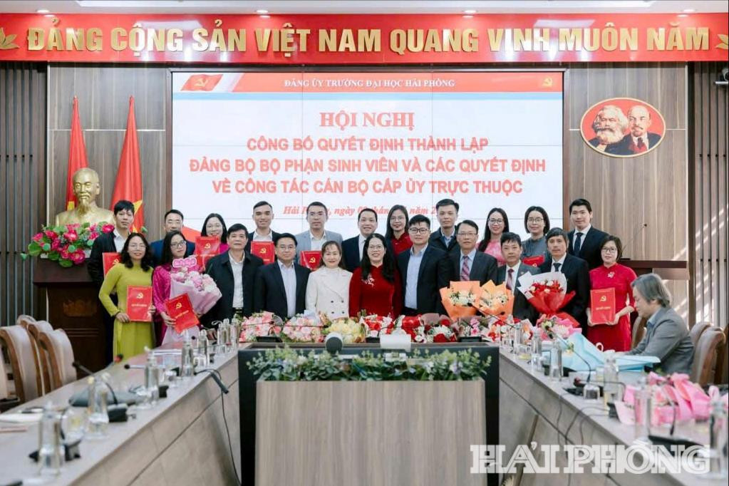 thanh-lap-dang-bo-3(1).jpg
