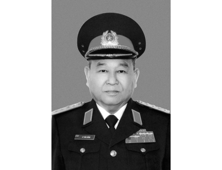 dai-tuong-le-van-dung.jpg