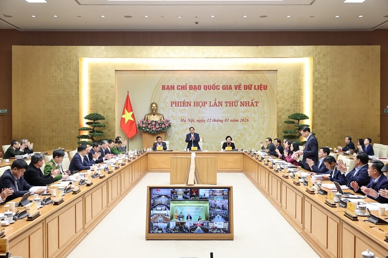 pham-minh-chinh.jpg