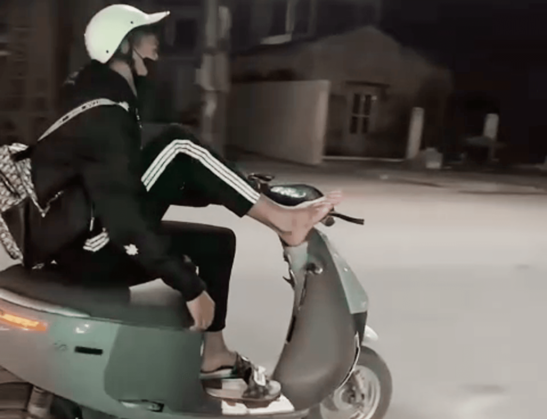 lai xe bang chan