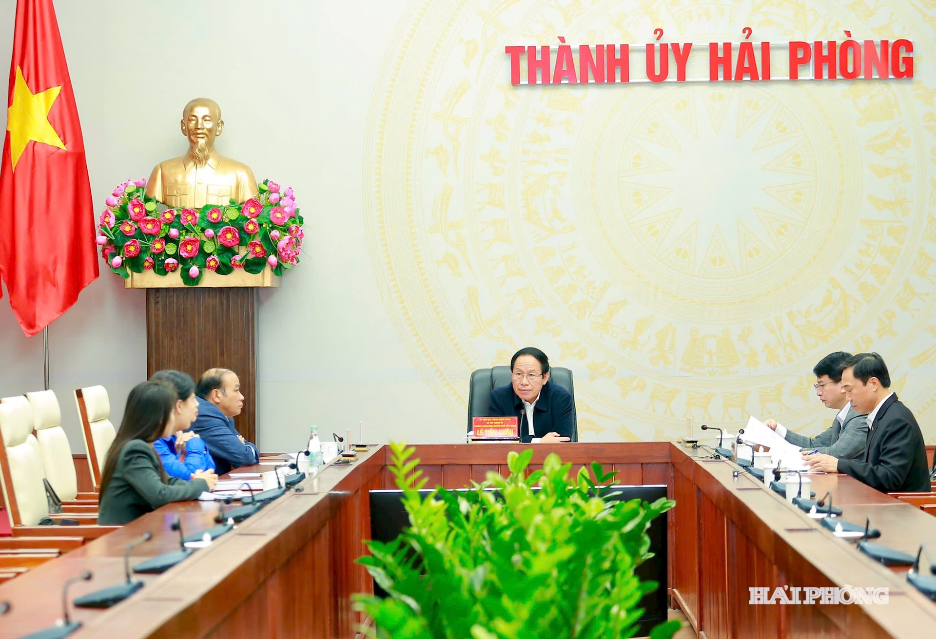 le-tien-chau2.jpg