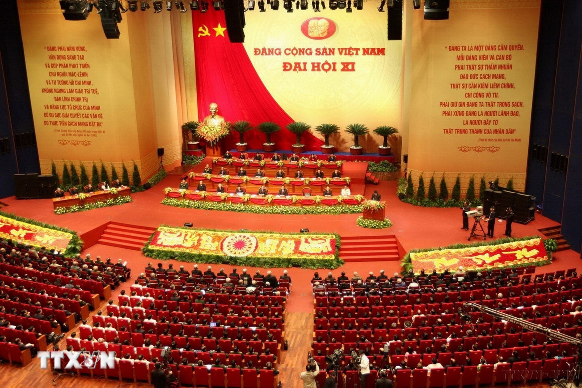 dai hoi 11