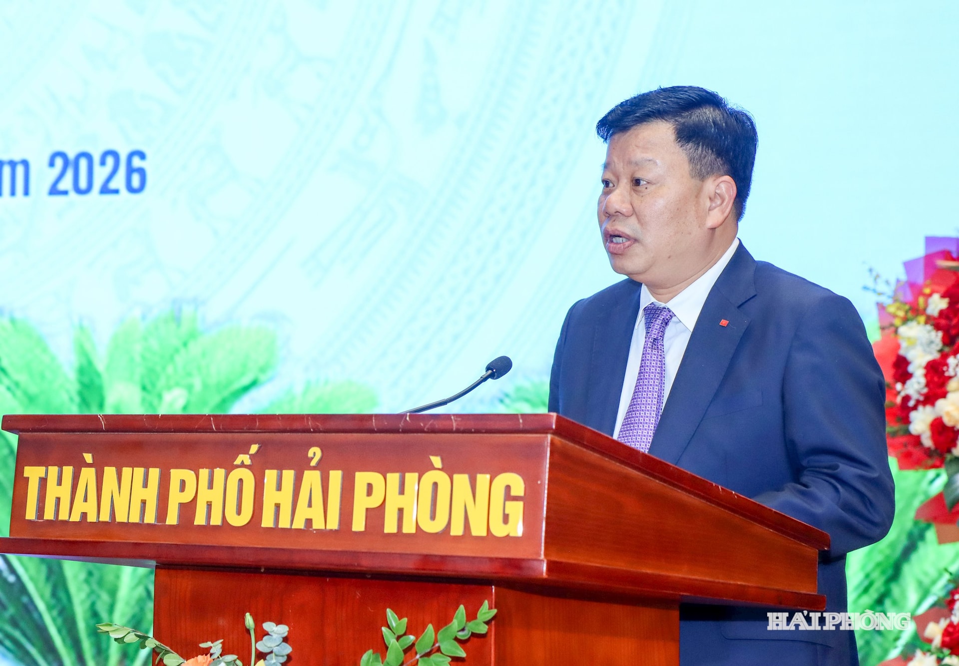 Đồng chí Lê Trung Kiên, Uỷ viên Ban Thường vụ Thành uỷ, Phó chủ tịch UBND thành phố phát biểu