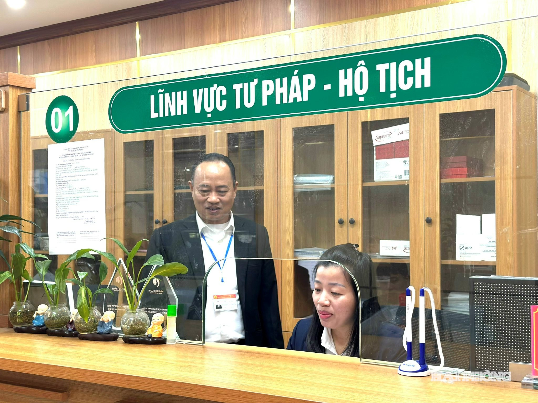 Xây dựng Chính quyền thân thiện là 1 trong số 11 mô hình trọng tâm Ban Chấp hành Đảng bộ thành phố Hải Phòng yêu cầu triển khai thực hiện