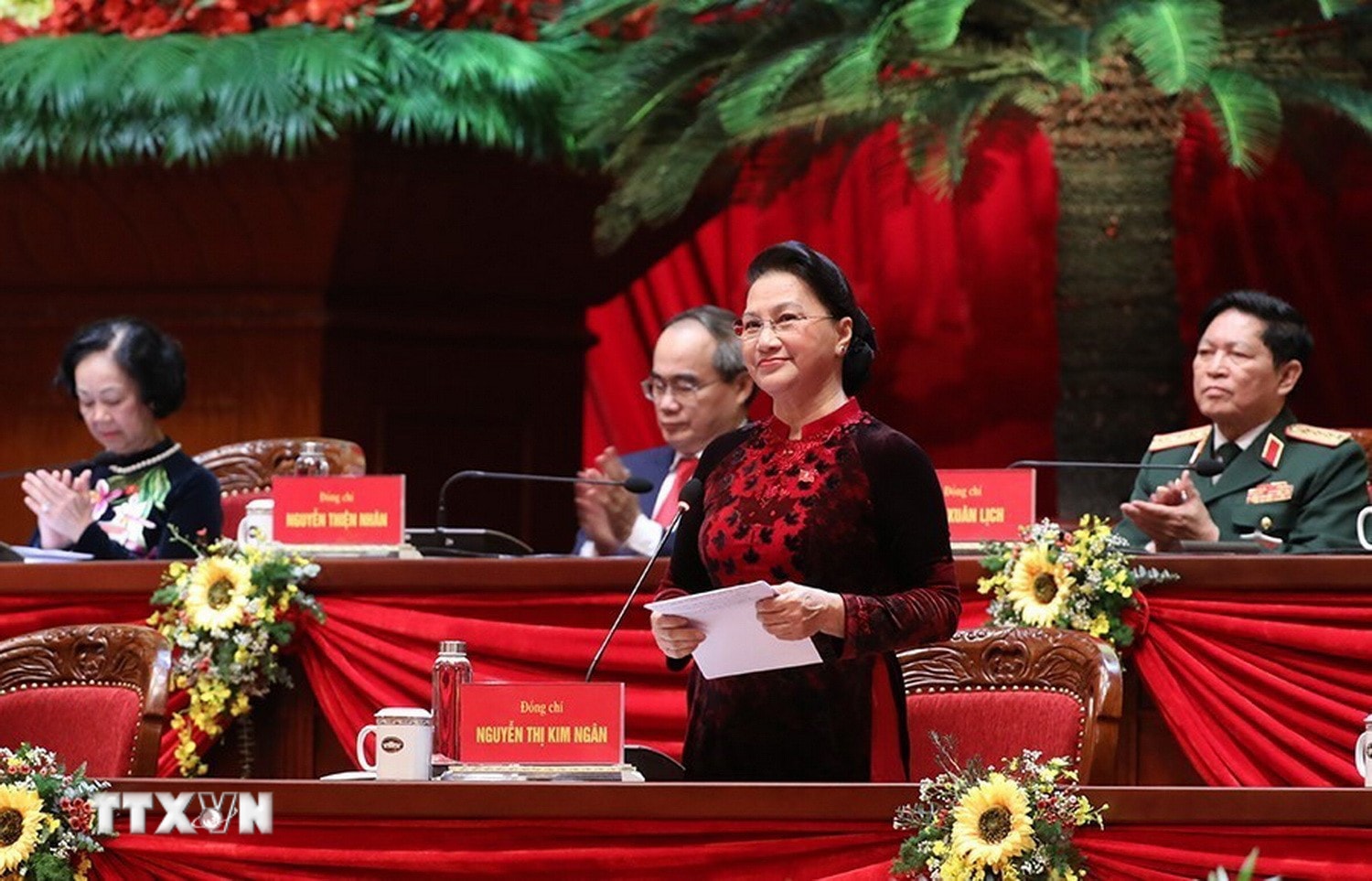 ttxvn-dai-hoi-xiii-5.jpg