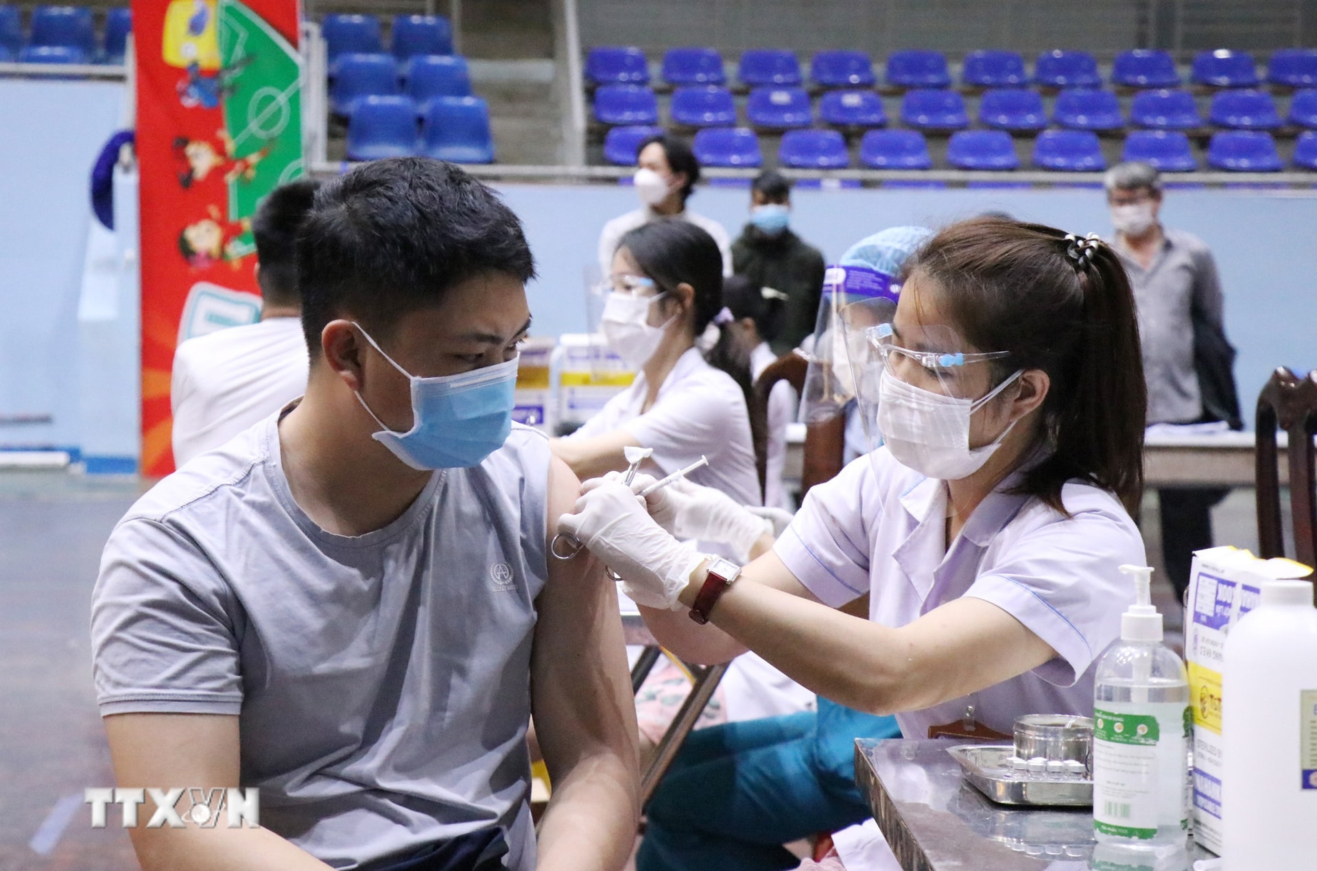 ttxvn-dai-hoi-xiii-6.jpg