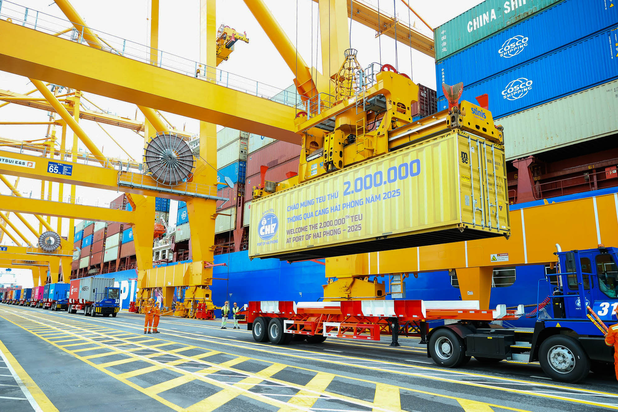 2tr-teu-3.jpg