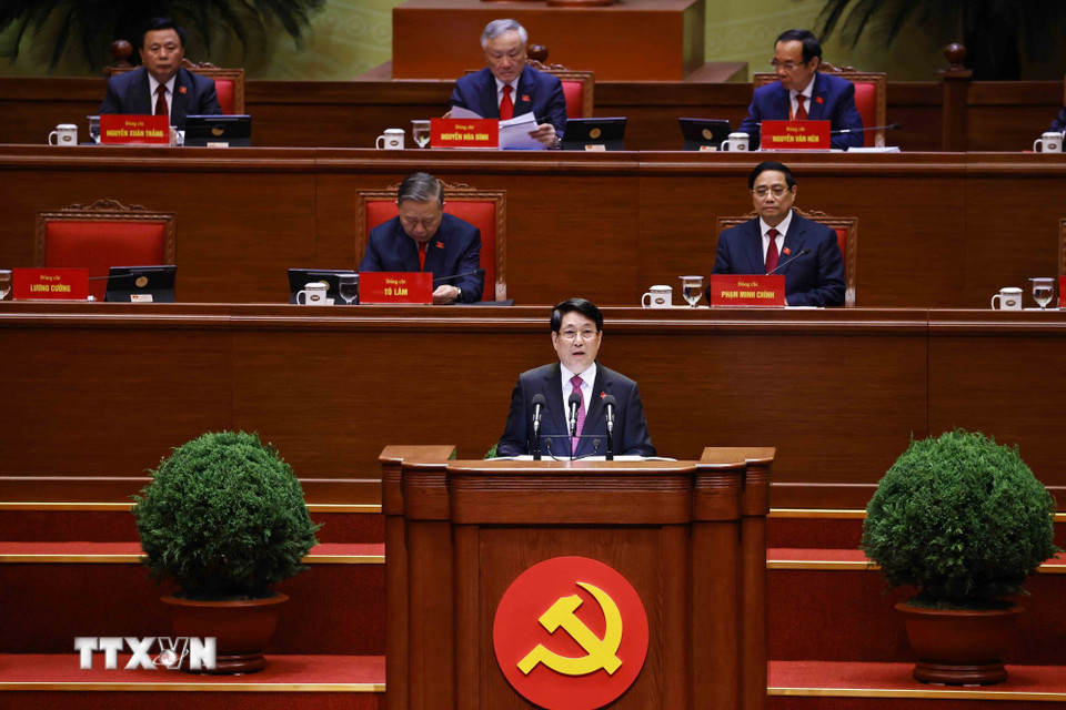 Đồng chí Lương Cường, Ủy viên Bộ Chính trị, Chủ tịch nước trình bày Diễn văn khai mạc Đại hội. (Ảnh: TTXVN)