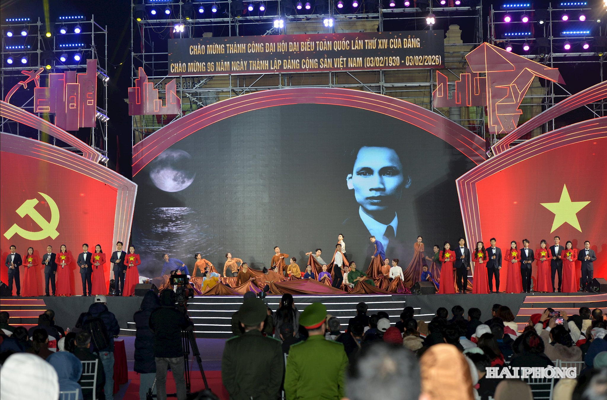 chao-mung-dai-hoi-dang16.jpg