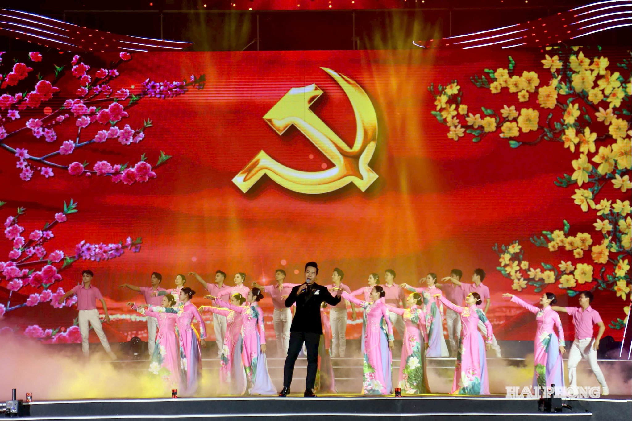 chao-mung-dai-hoi-dang23.jpg