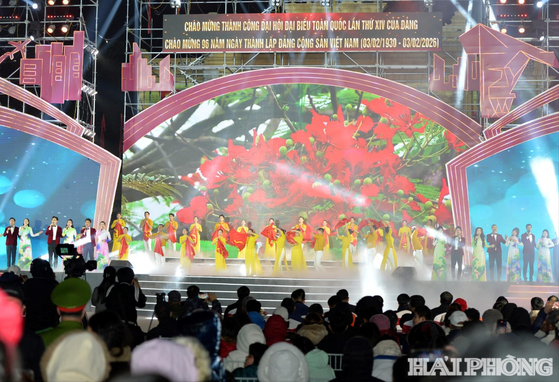 chao-mung-dai-hoi-dang9-5db43017eb684b945303e5a6fcf063bf(1).jpg