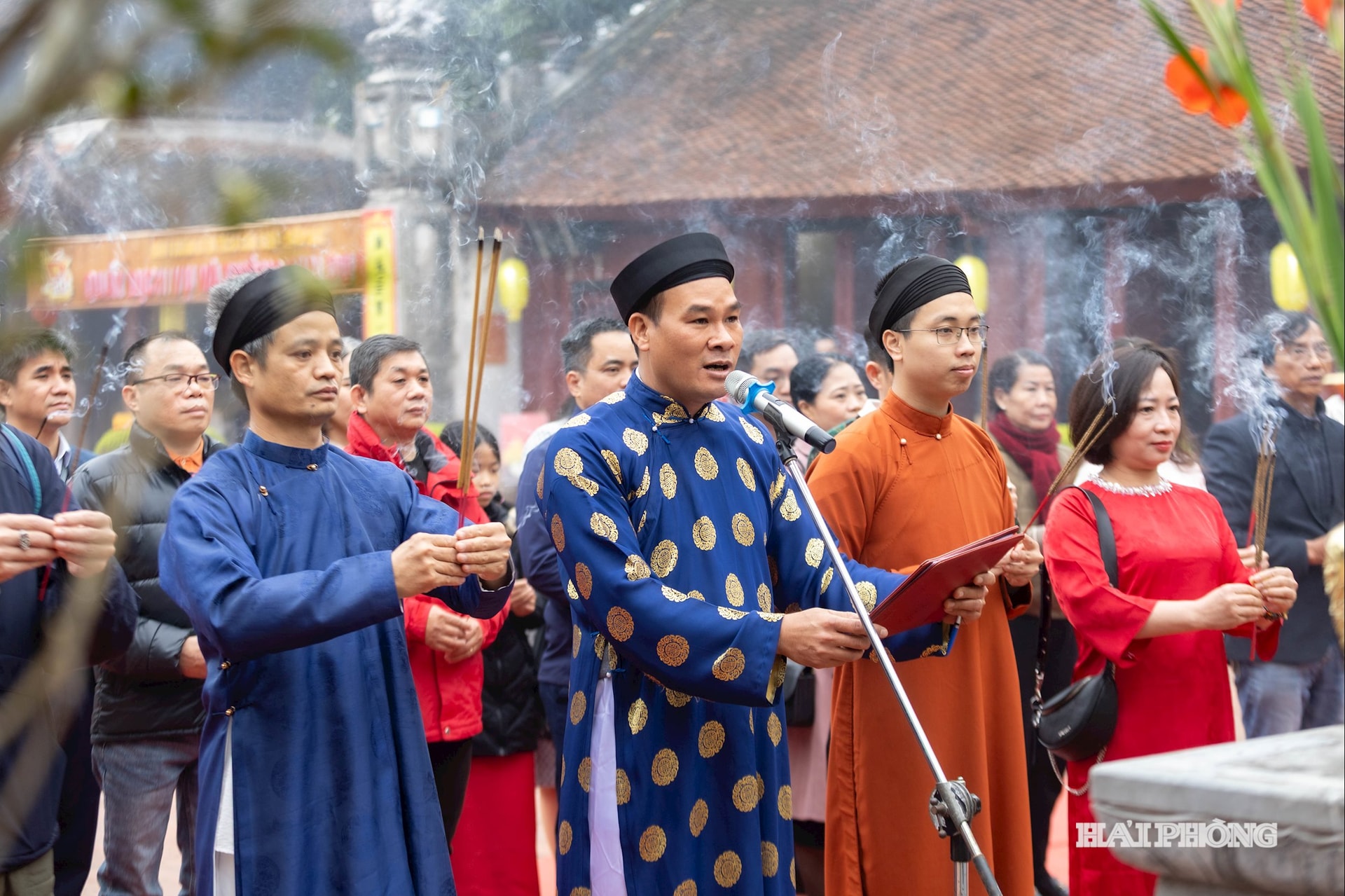 hoa-thuy-tien-2.jpg