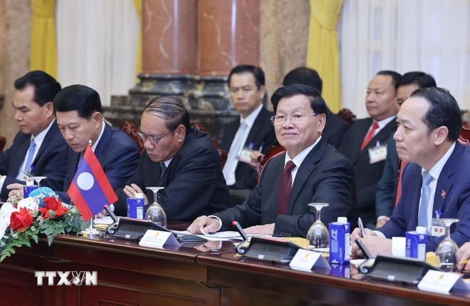 Tổng Bí thư, Chủ tịch nước Lào Thongloun Sisoulith phát biểu tại cuộc hội đàm với Chủ tịch nước Lương Cường. (Ảnh: Lâm Khánh/TTXVN) ttxvn-chu-tich-nuoc-luong-cuong-hoi-dam-voi-tong-bi-thu-chu-tich-nuoc-lao-thongloun-sisoulith-26-9.jpg