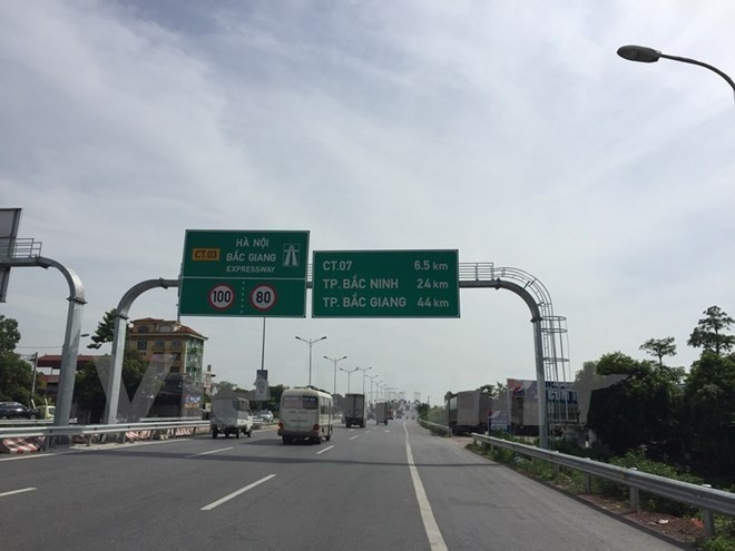 Tuyến cao tốc Hà Nội-Bắc Giang được nghiên cứu mở rộng quy mô từ 4 lên 8 làn xe. (Ảnh: Vietnam+)