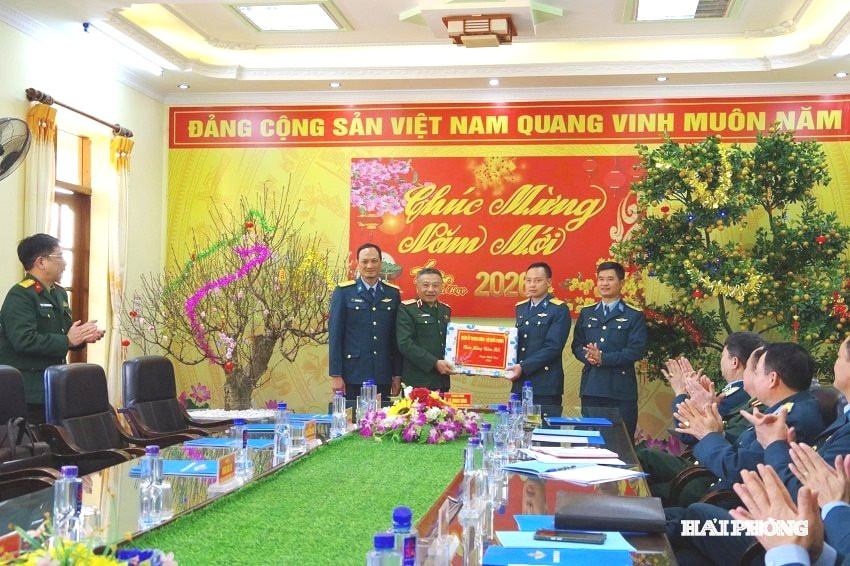 tong-cuc-chinh-tri2(1).jpg