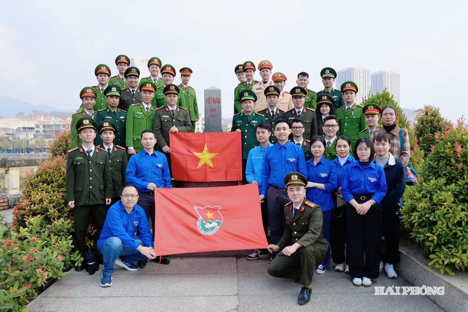 cong-an-tre-1.jpg