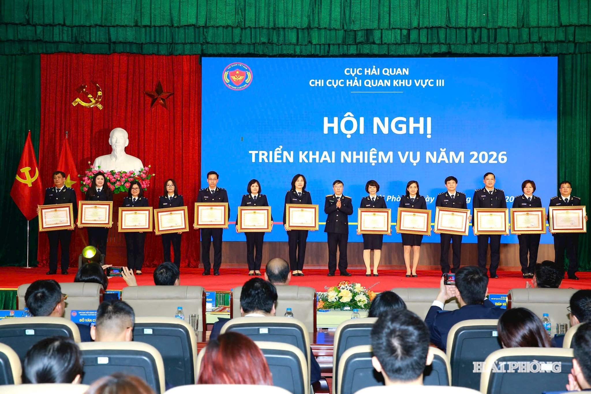 tuyen-duong.jpg