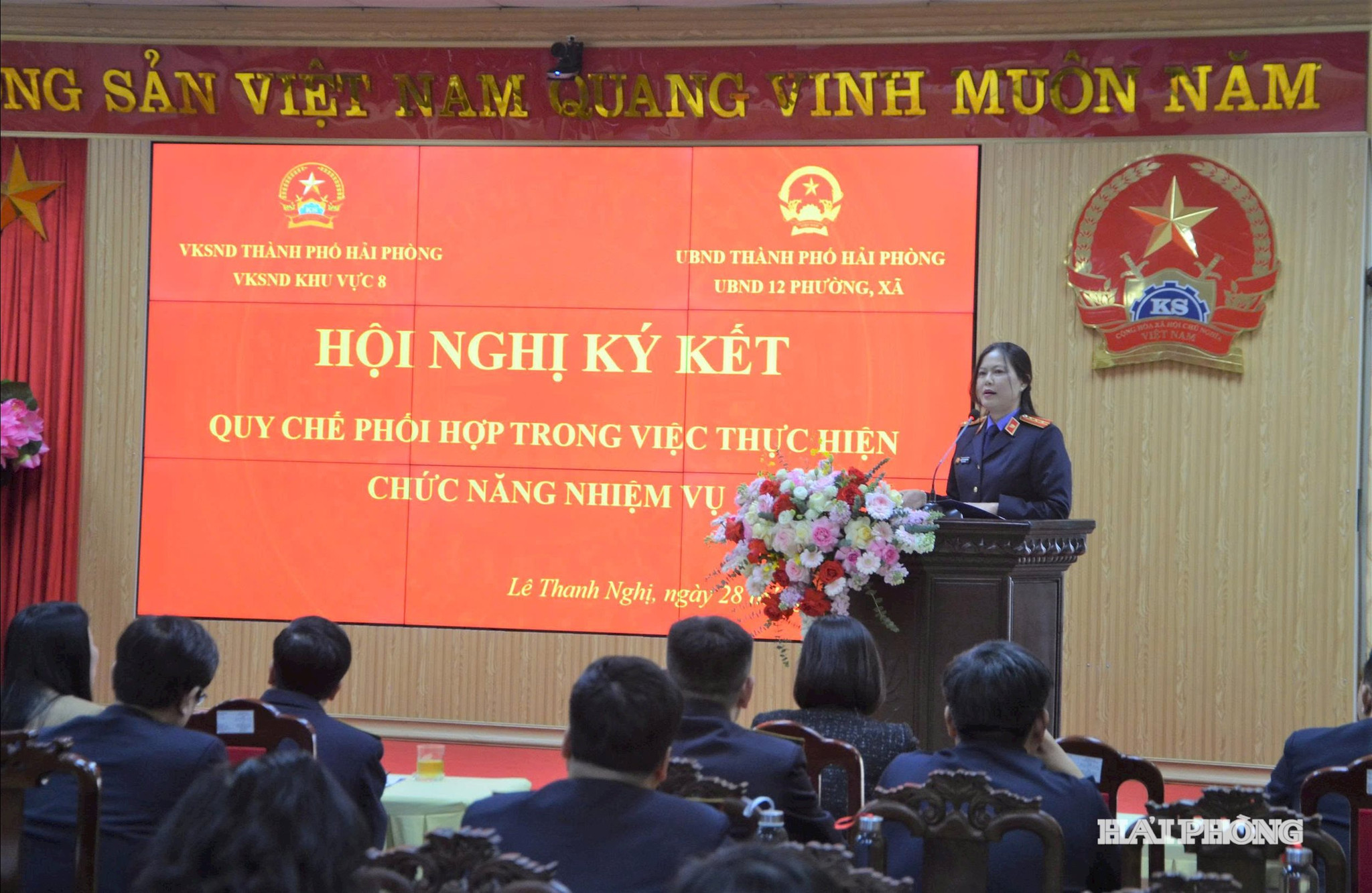 vien-truong.jpg