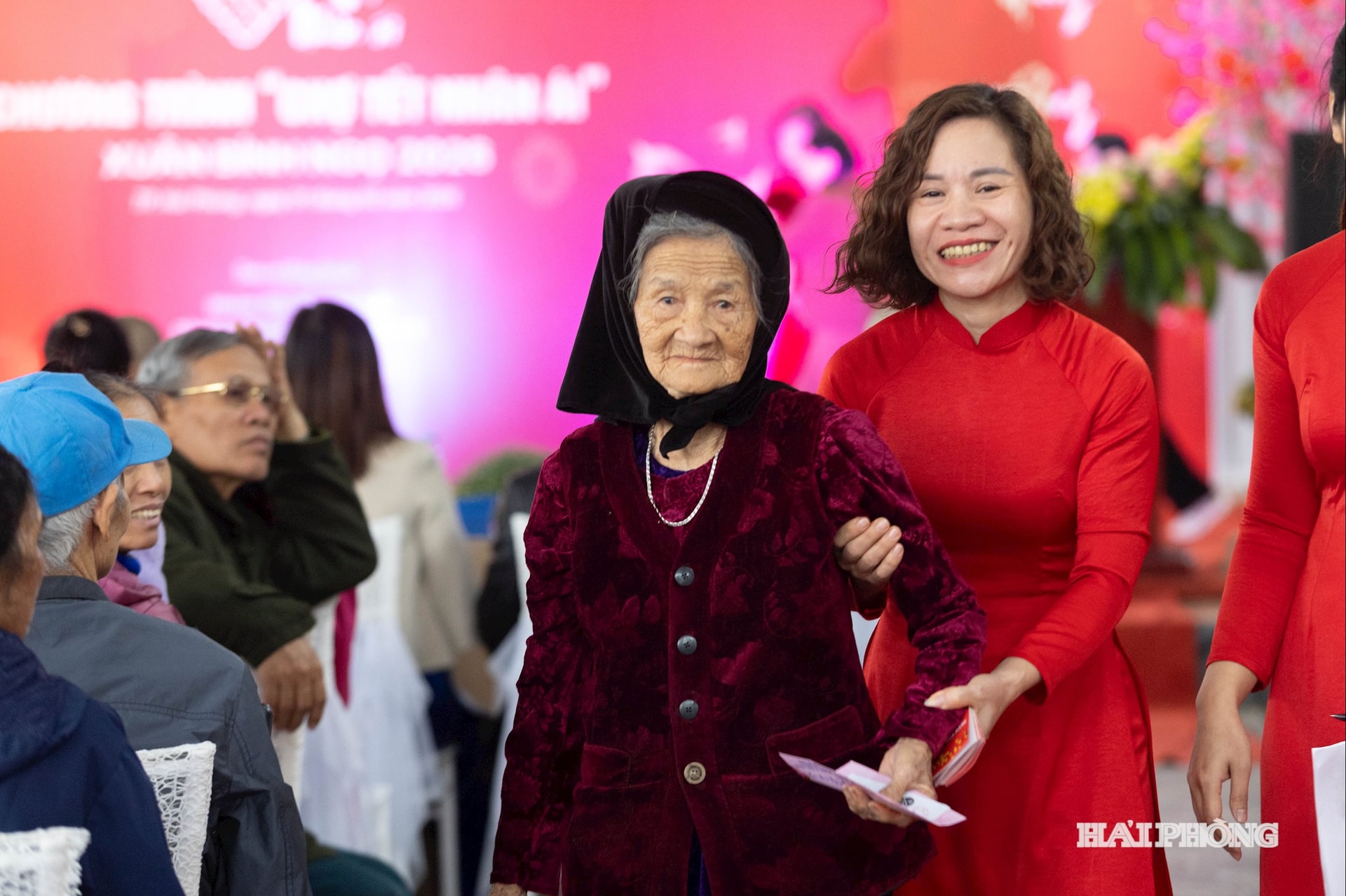 cho-tet-nhan-ai-6.jpg