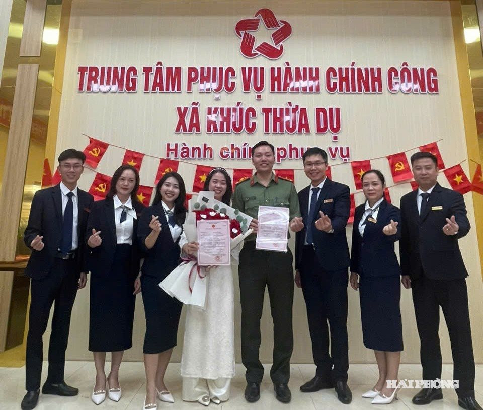 khuc-thua-du-1.jpg