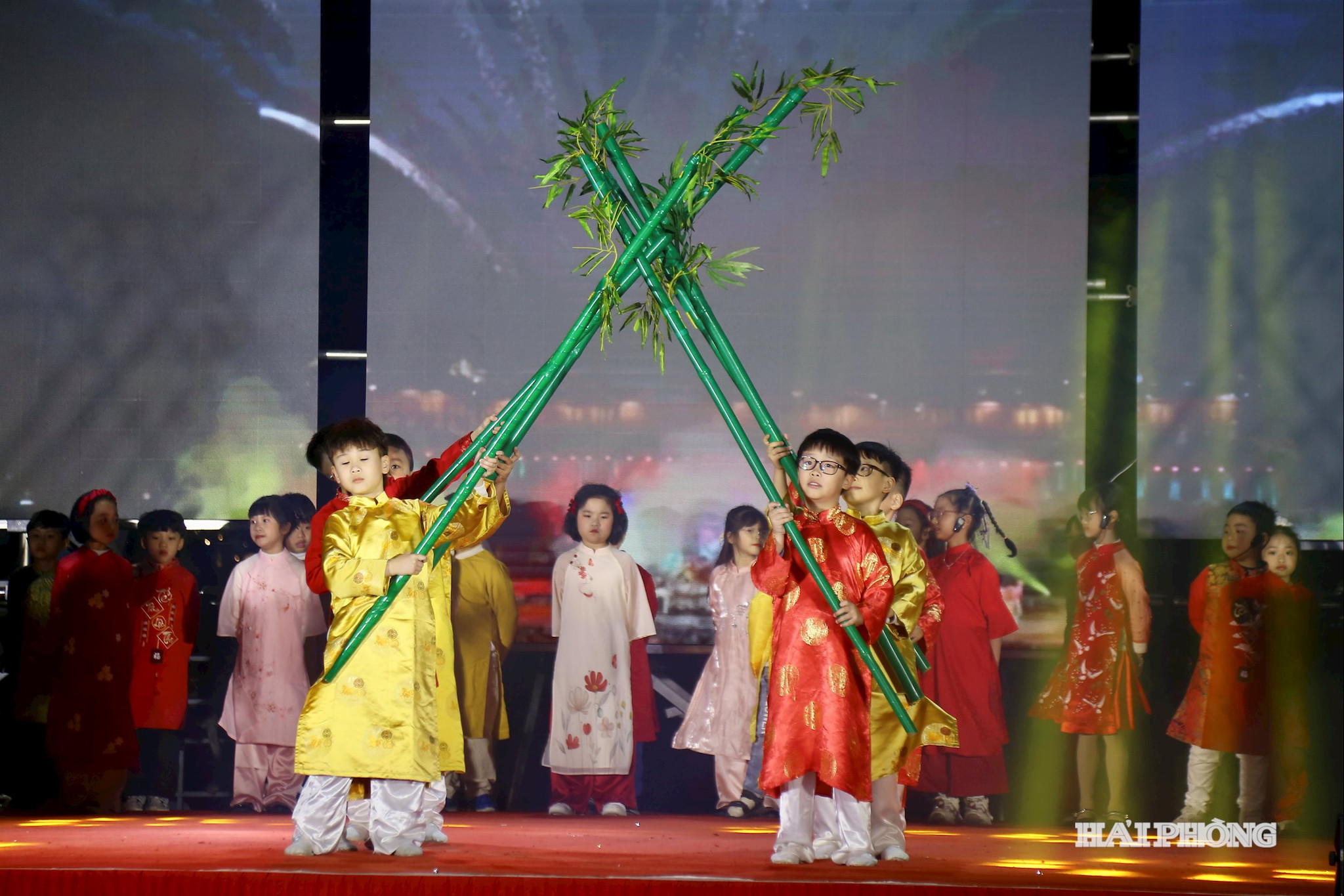 le-thanh-nghi3.jpg