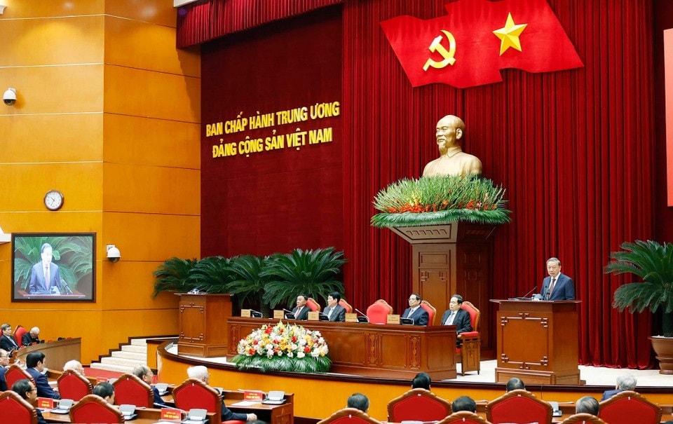 bo-chinh-tri-ban-bi-thu-to-chuc-gap-mat-cac-dong-chi-nguyen-uy-vien-ban-chap-hanh-trung-uong-dang-cac-khoa-8572380-5.jpg