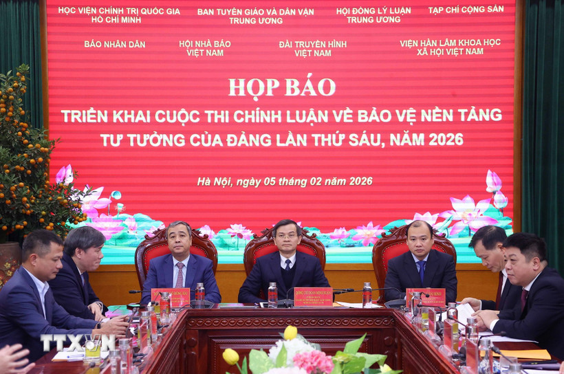 0502-thi-bao-ve-nen-tang-tu-tuong.jpg
