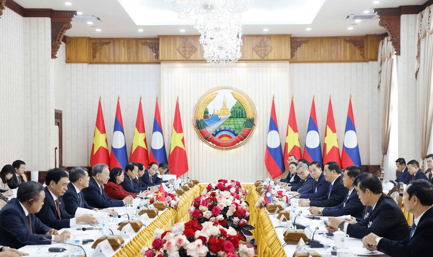 tong-bi-thu-hoi-kien.png
