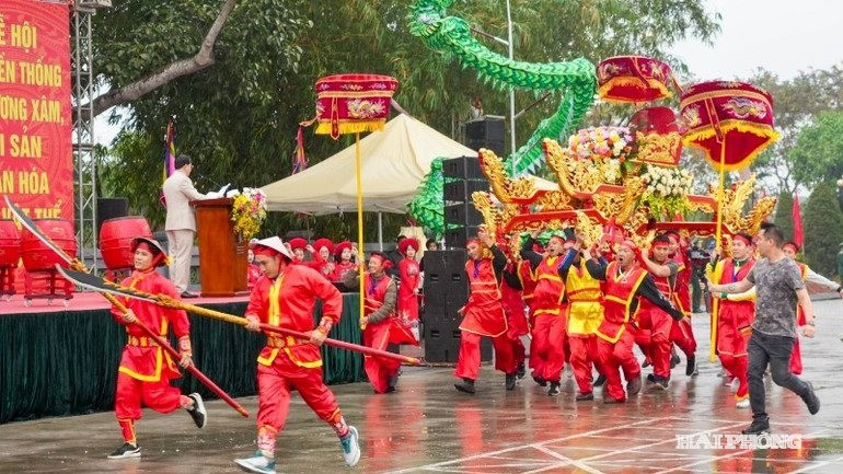 tu-luong-xam3(1).jpg