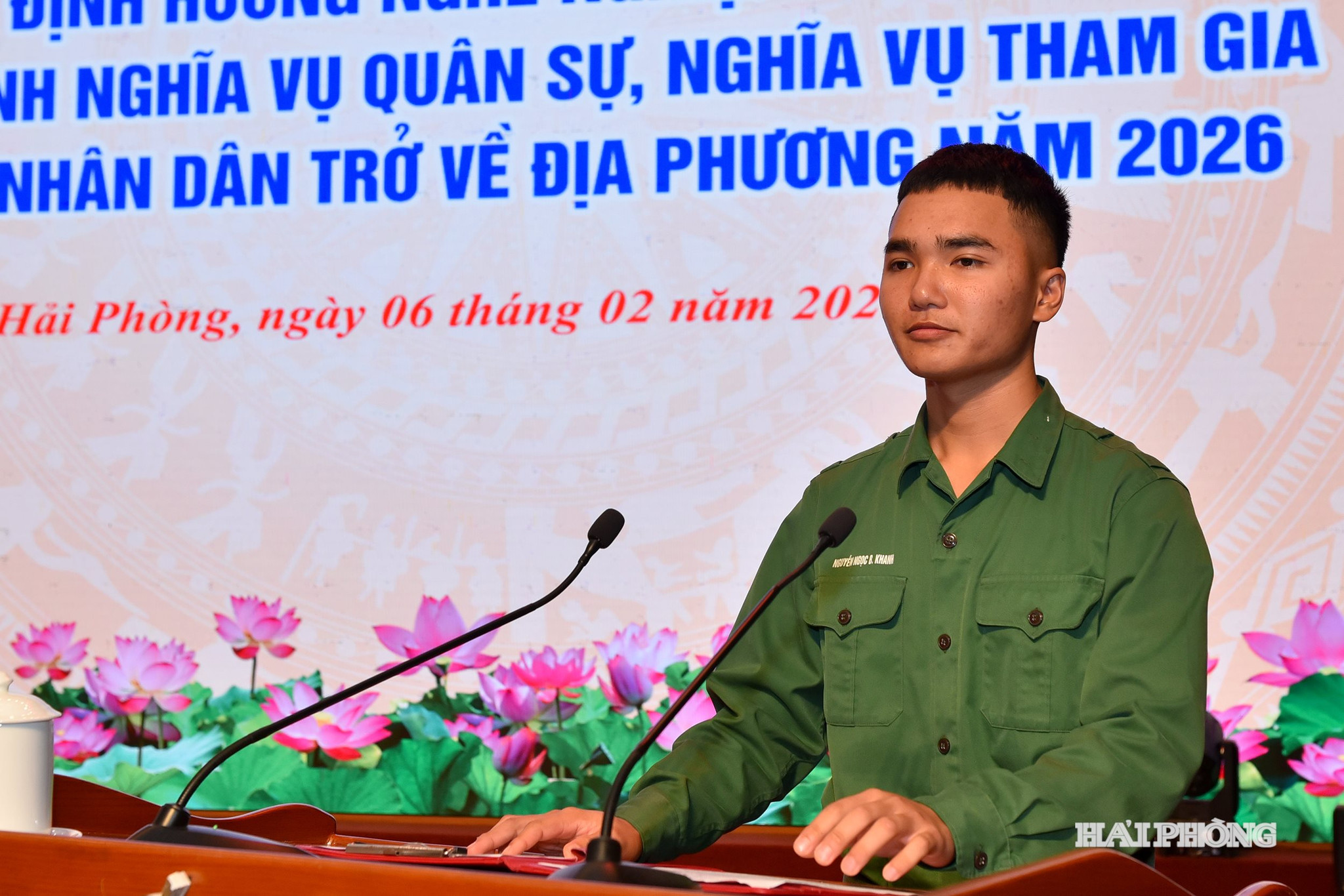 Đại diện công dân hoàn thành nghĩa vụ quân sự, nghĩa vụ công an Nhân dân phát biểu tại cuộc gặp mặt.