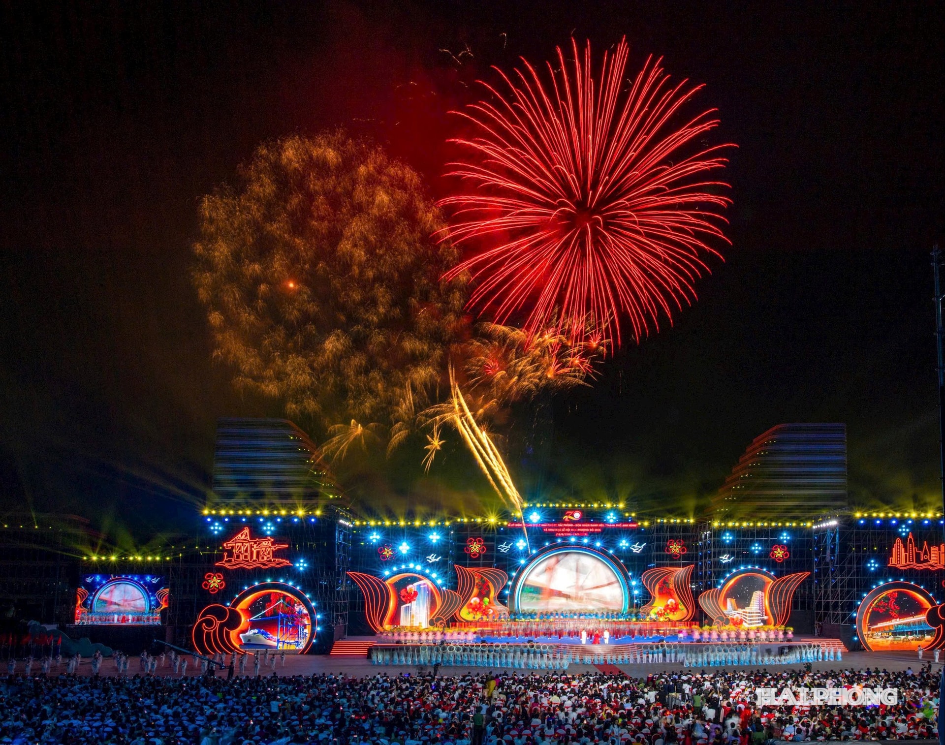 Không gian quảng trường Trung tâm Chính trị - Hành chính thành phố phù hợp tổ chức các sự kiện quy mô quốc gia và quốc tế.