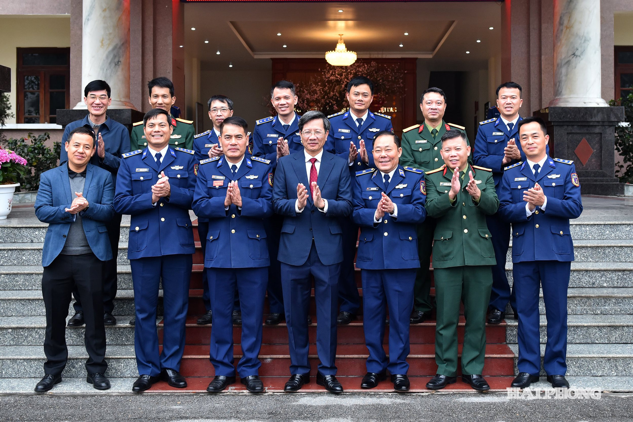 pct quan chuc tet2