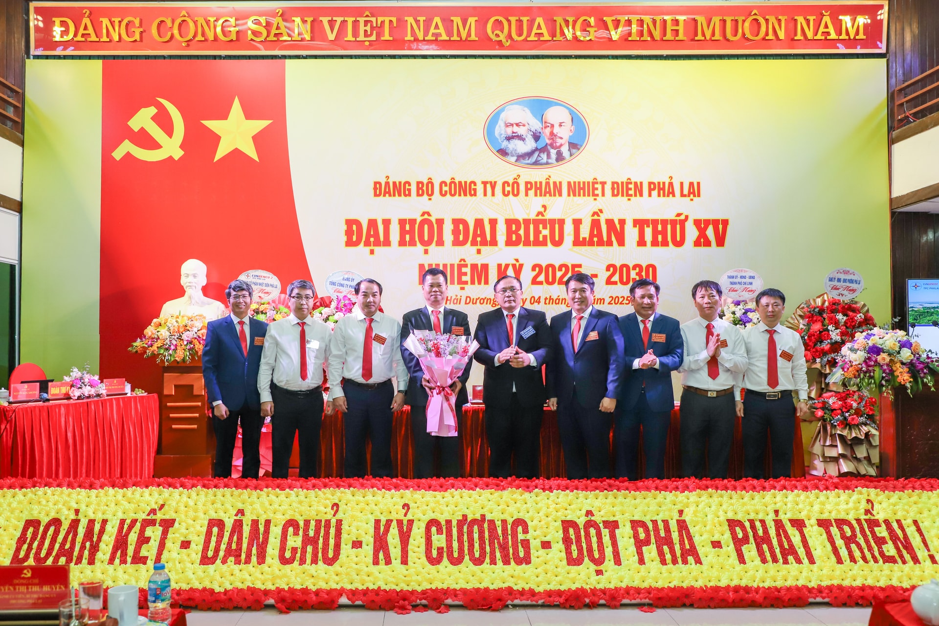 1.1 Ban chap hành Dang bo Cong ty Co phan Nhiệt dien Pha Lai lan thu XV - Nhiem ky 2025 - 2030