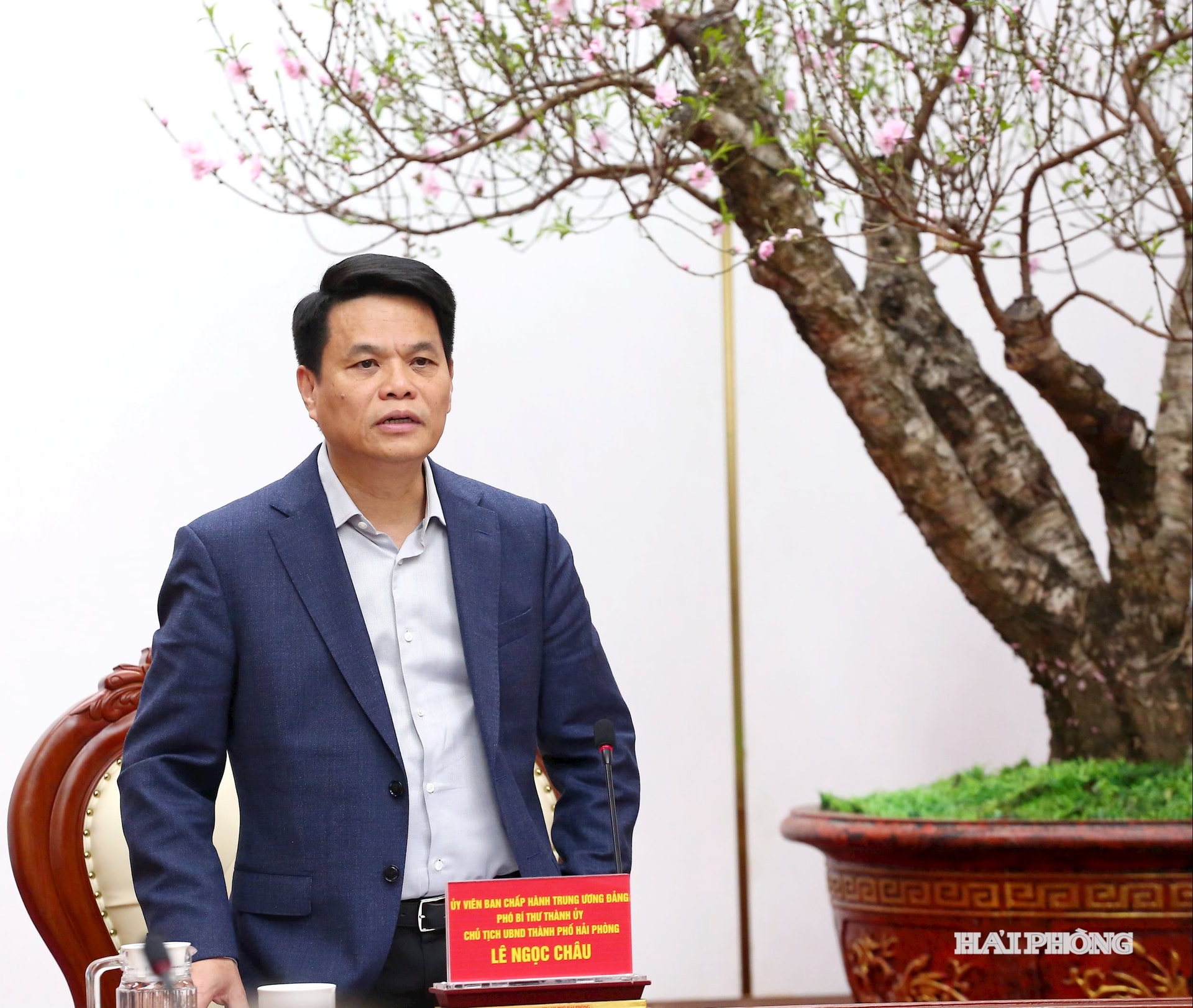 Đồng chí Lê Ngọc Châu, Chủ tịch UBND thành phố họp báo sau lễ tổng duyệt chương trình giao thừa