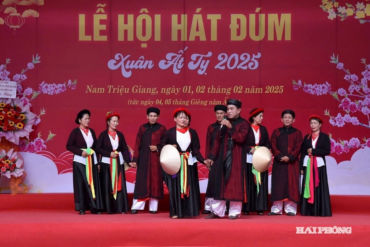 hat-dum.jpg