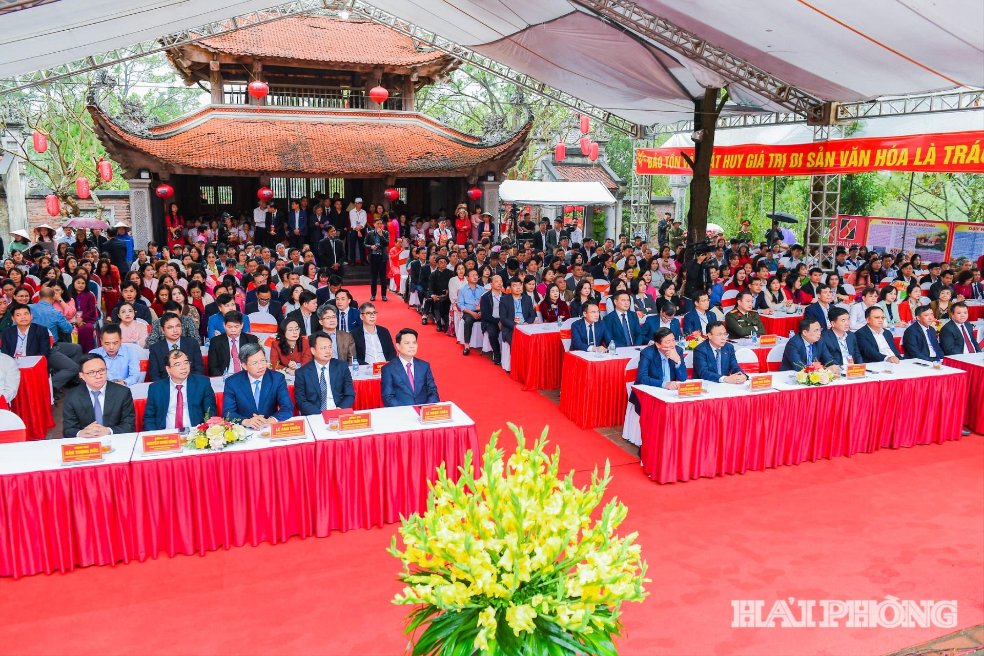 khai-but-chu-van-an2-1-.jpg
