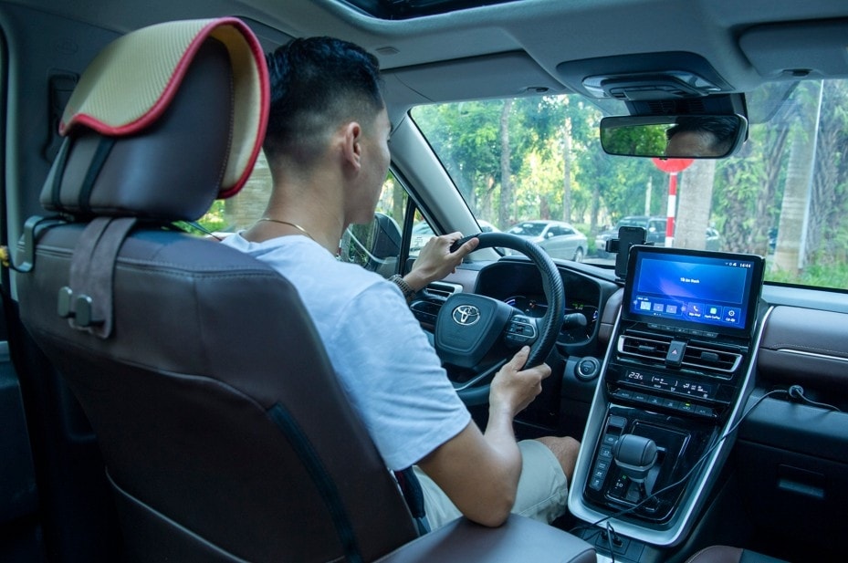 khai xuan ruoc loc voi loat uu dai lon tu toyota viet nam hinh anh 2