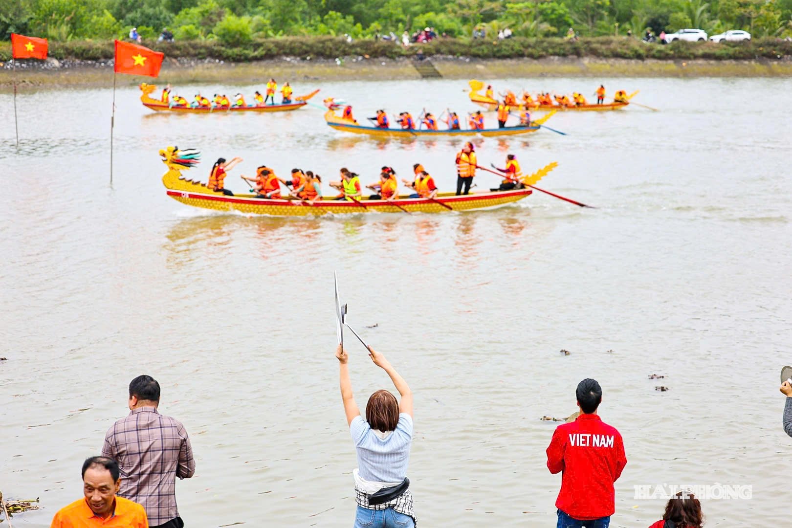dua-thuyen-nam-hai.jpg