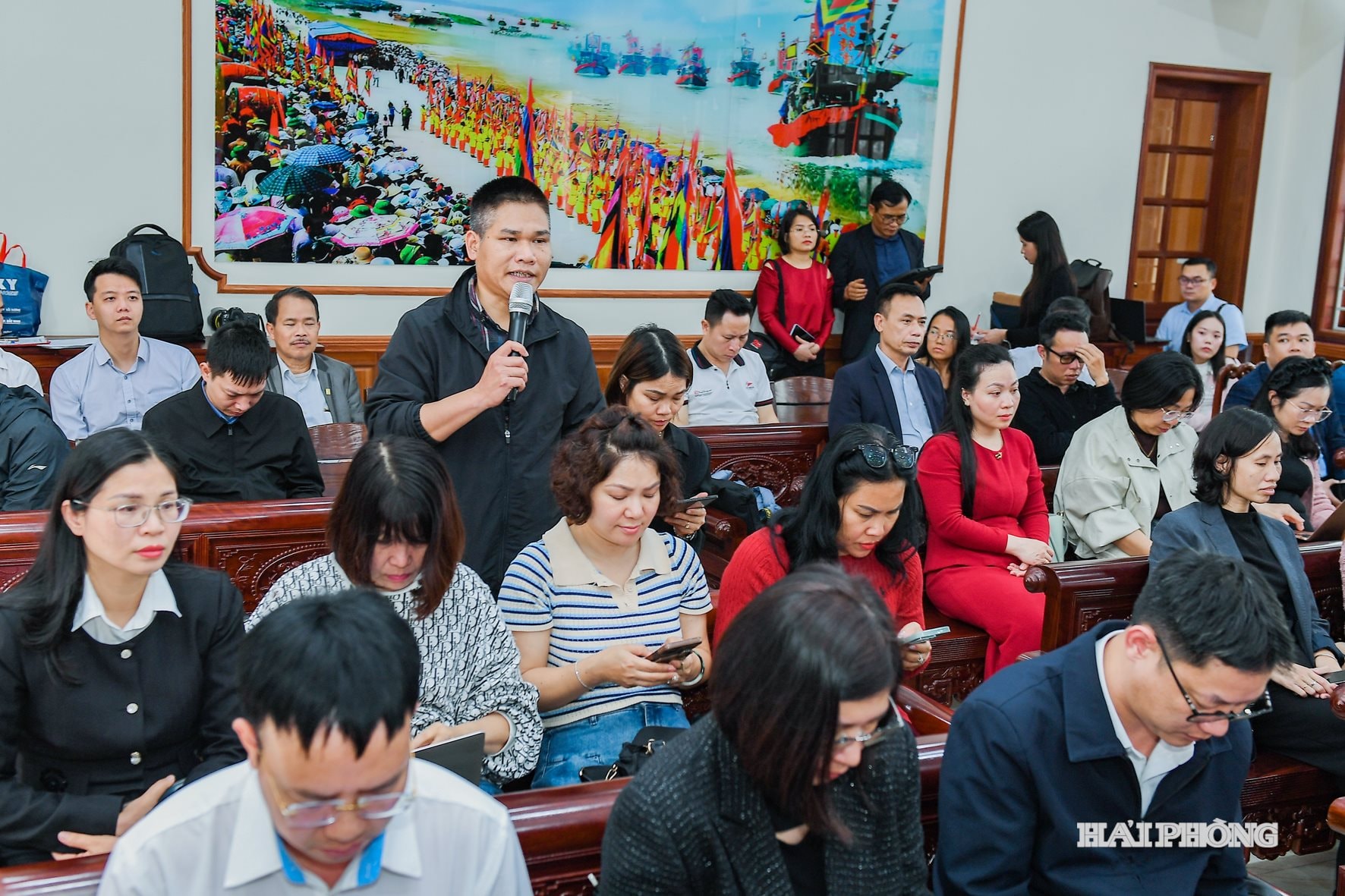 hop-bao-con-son5.jpg