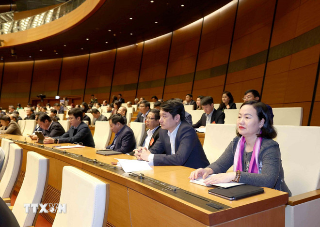 Đại biểu tham dự Hội nghị toàn quốc nghiên cứu, học tập, quán triệt và triển khai thực hiện Nghị quyết số 79-NQ/TW và Nghị quyết số 80-NQ/TW của Bộ Chính trị (Ảnh: Phương Hoa/TTXVN) ttxvn-2502-hoc-tap-nghi-quyet-4.jpg