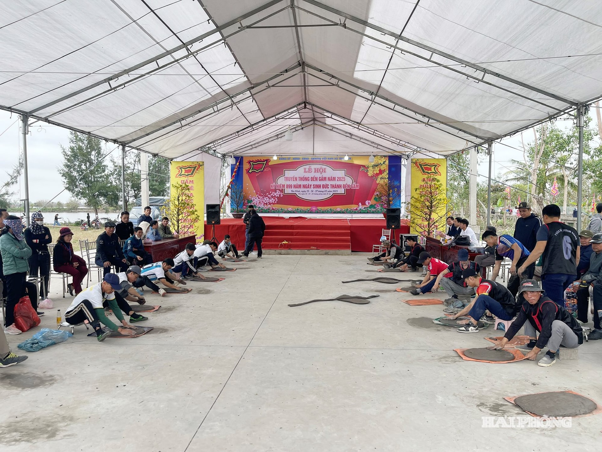 phao-dat-42a83614517ad0944a39774dd8c8f6df.jpg