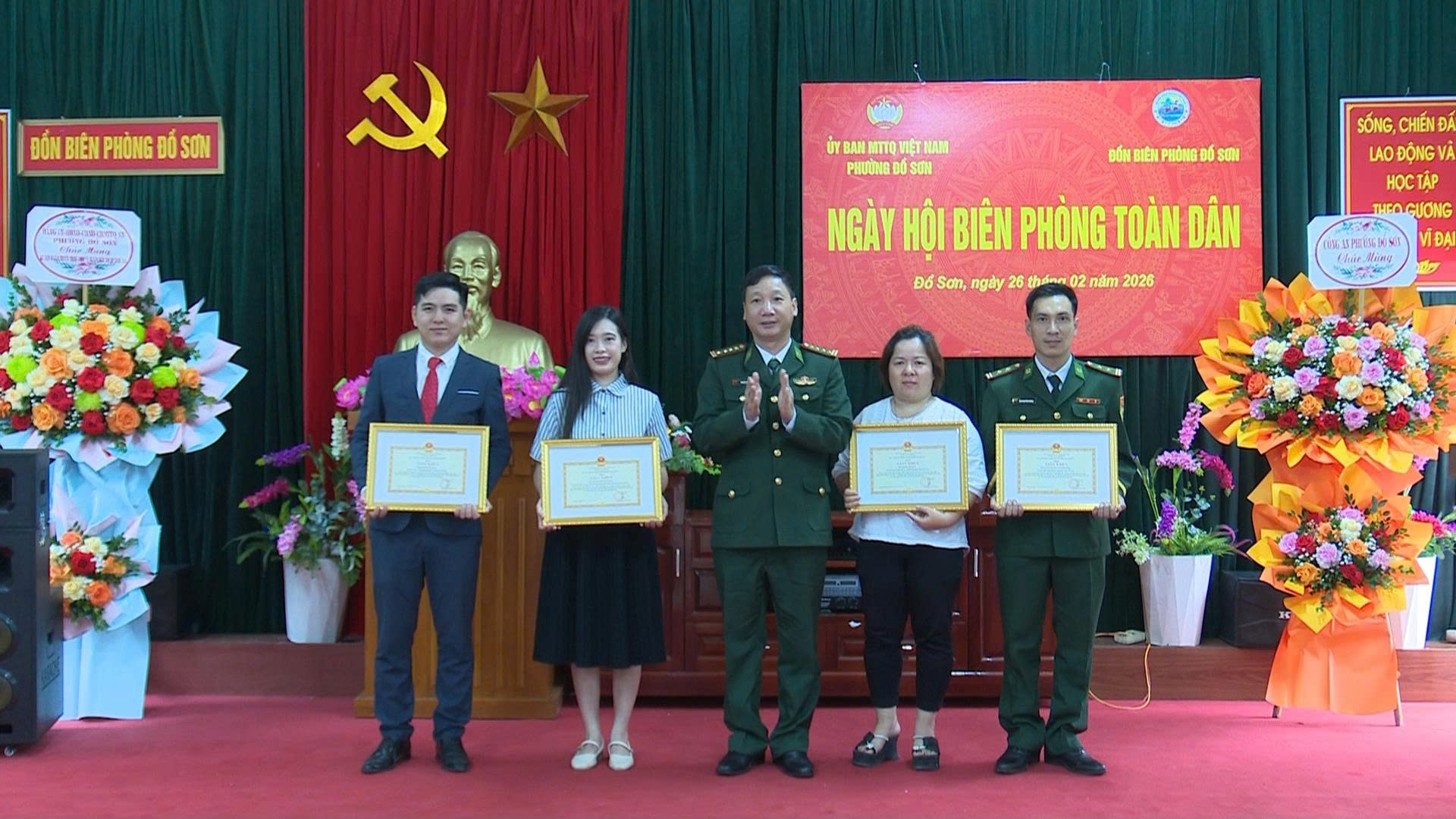 bien-phong-toan-dan6.jpg
