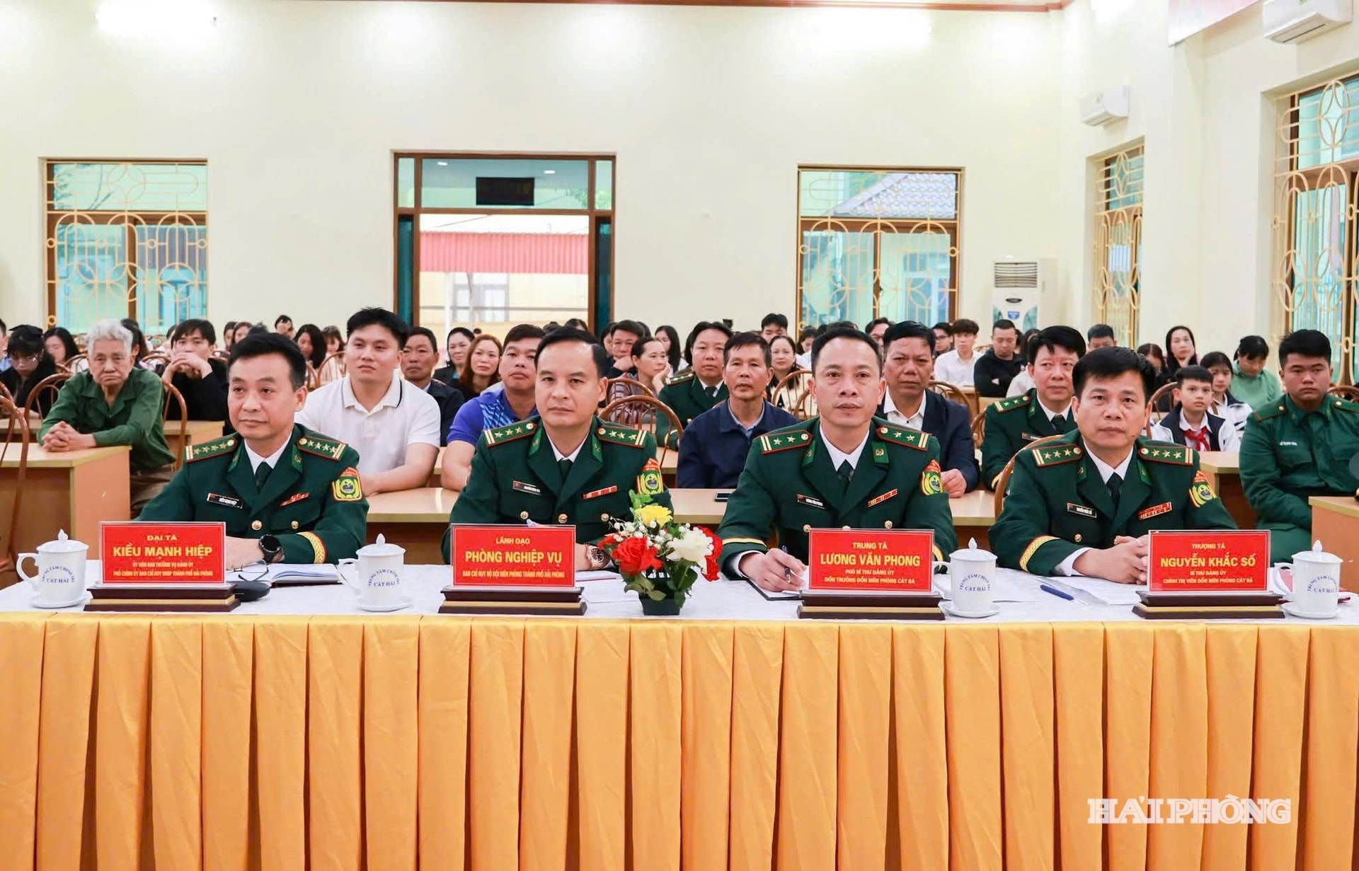 Các đại biểu dự 